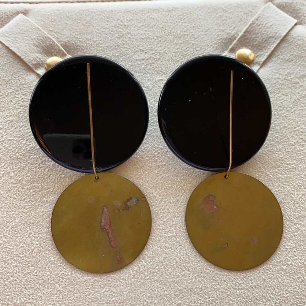 Bold Circle Black + Gold Clip-On Earrings